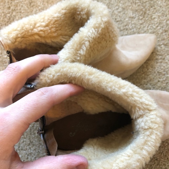 Free People suede and shearling booties - size 7 - Picture 3 of 5